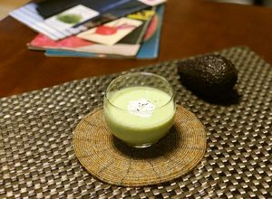 ★山人参粉末とアボカドの冷たいスープ★-レシピのメイン写真