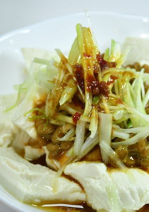 暑さに負けるな「中華風納豆やっこ」-レシピのメイン写真