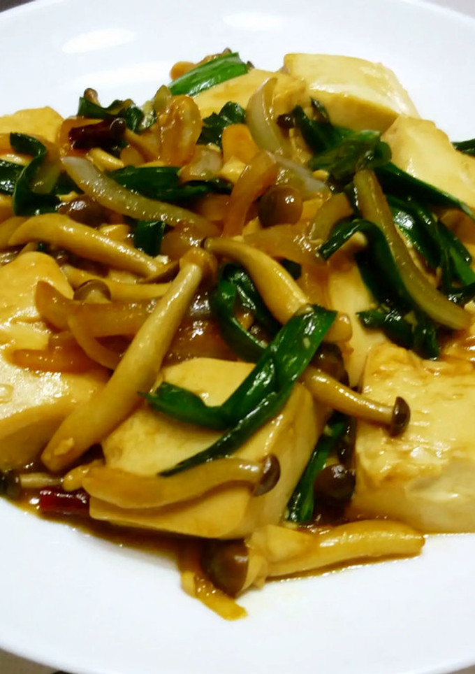 豆腐とニラとしめじのオイスターソース炒め-レシピのメイン写真