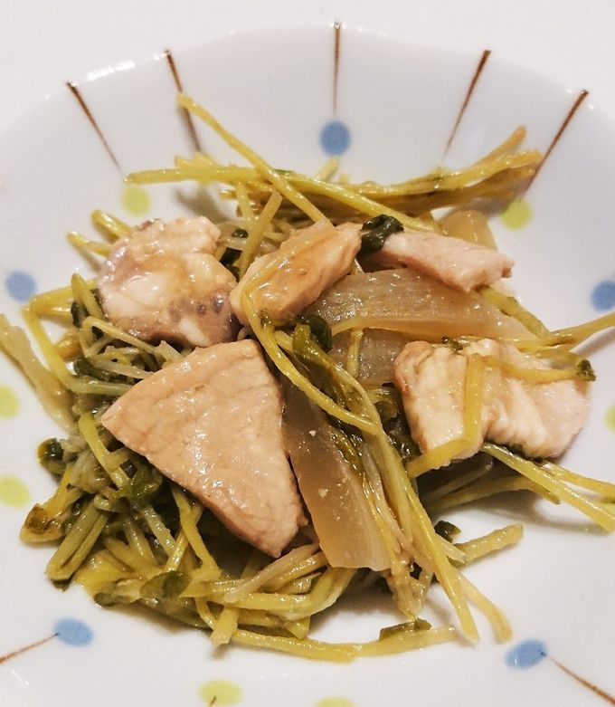 レンジだけ＊豚肉と豆苗の黒酢蒸し-レシピのメイン写真