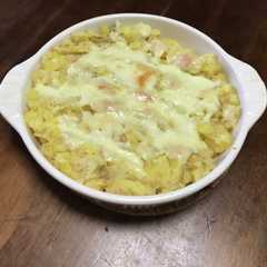 รูปของ 我が家の定番！ツナポテチーズ焼き