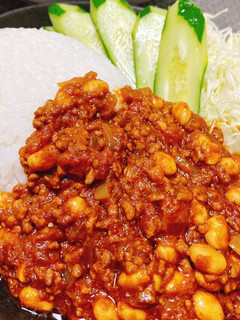 簡単!玉ねぎ切るだけ♡トマトキーマカレー-レシピのメイン写真