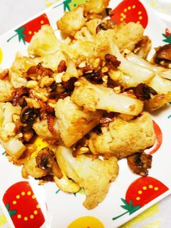 カリフラワーとナッツのニンニクバター醤油-レシピのメイン写真