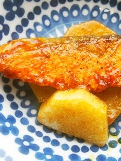 鮭と長芋のカレー粉照り焼き♪-レシピのメイン写真