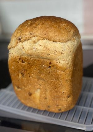 ベーコンと玉ねぎのガーリック食パン🍞-レシピのメイン写真