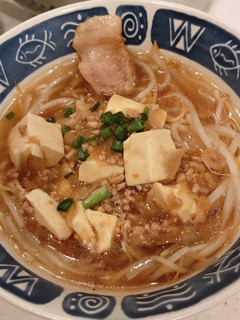 余った麻婆豆腐で、麻婆豆腐もやしラーメン-レシピのメイン写真
