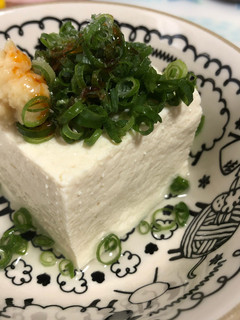 冷ややっこ☆市販の豆腐を美味しく-レシピのメイン写真
