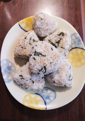 炒りつけしらすと大葉のいり胡麻お握り♡♡-レシピのメイン写真