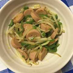 รูปของ 魚肉ソーセージの簡単カレー炒め