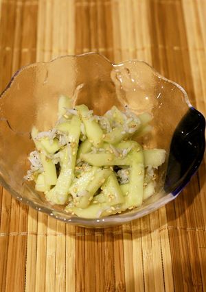 摘果メロンのしらす和え-レシピのメイン写真