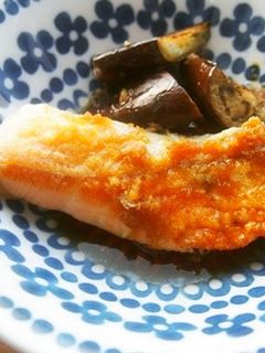 鮭・茄子の生姜ソースかけ♪-レシピのメイン写真