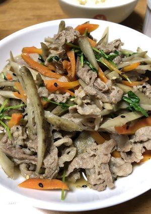 牛肉とごぼうの麺つゆ煮-レシピのメイン写真