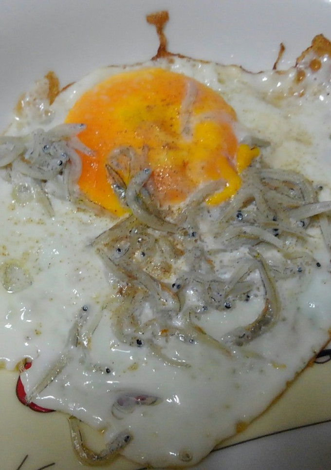 しらす付き目玉焼き-レシピのメイン写真