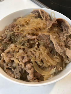 牛バラ切り落としと白滝の牛丼-レシピのメイン写真