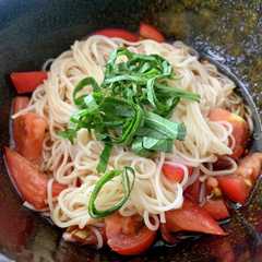 รูปของ 時短でさっぱり♪トマトそうめん