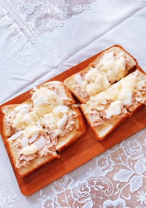 ツナマヨオニオンチーズトースト-レシピのメイン写真