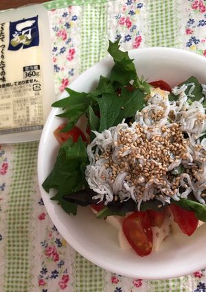 豆腐としらすとミニトマトのサラダ-レシピのメイン写真