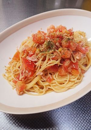 夏にさっぱりと☆トマトとツナの冷製パスタ-レシピのメイン写真