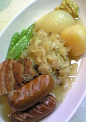 シュークルート(塩豚と酢キャベツの煮込み-レシピのメイン写真