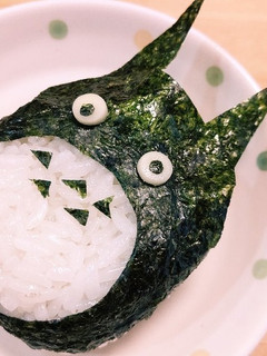 簡単 トトロおにぎり-レシピのメイン写真