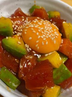 マグロアボカドユッケ丼-レシピのメイン写真