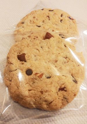 混ぜて焼くだけ☆超簡単アメリカンクッキー-レシピのメイン写真