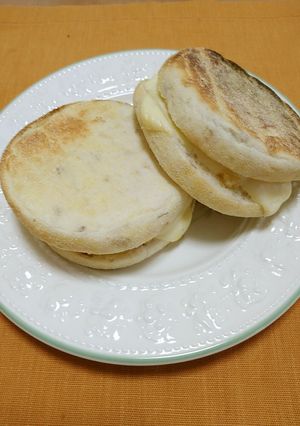 イングリッシュマフィンで卵サンドイッチ♪-レシピのメイン写真