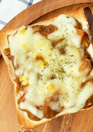 残り物のカレーでツナチーズカレートースト-レシピのメイン写真