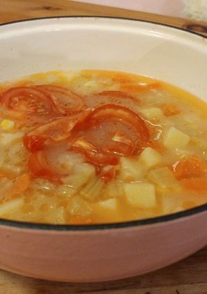鮭と野菜のスープ (中華、香港家庭料理)-レシピのメイン写真