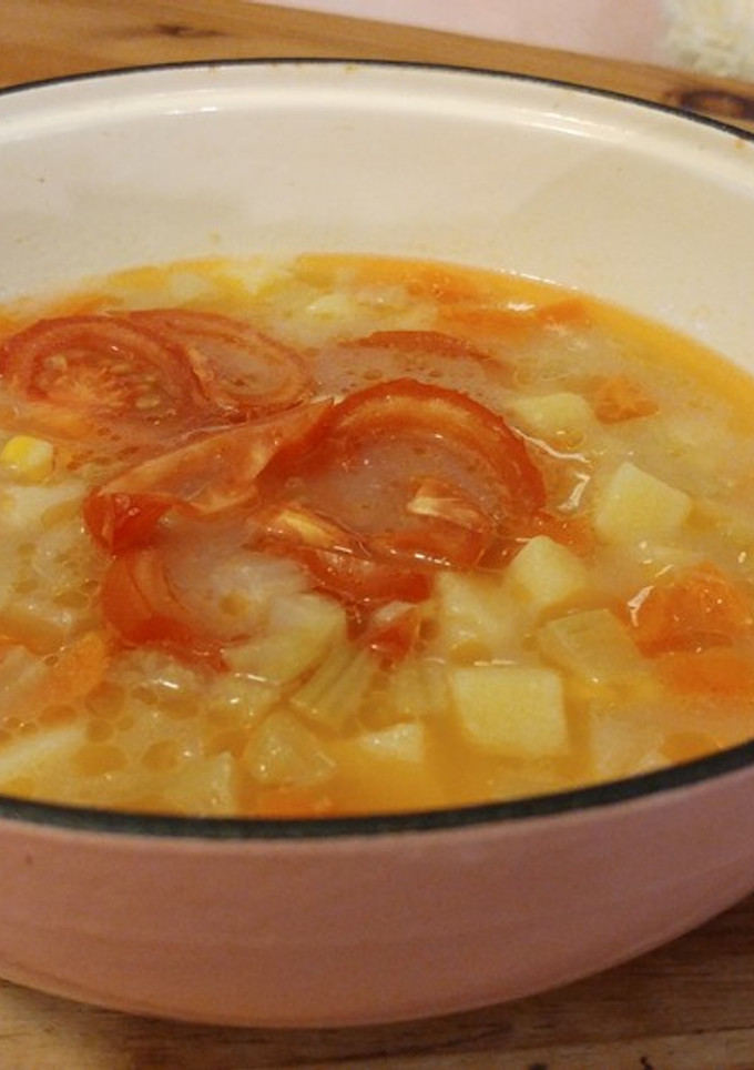 鮭と野菜のスープ (中華、香港家庭料理)-レシピのメイン写真