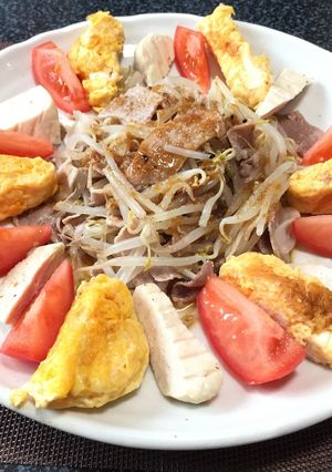 もやしと豚バラの彩りサラダ!(^^)!-レシピのメイン写真