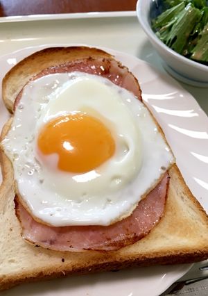 醤油で簡単!和風ハムエッグトースト-レシピのメイン写真