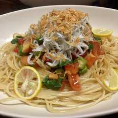 รูปของ シラスと夏野菜のさっぱり冷製パスタ