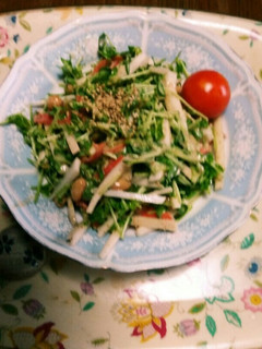 豆苗とサラダ豆と余り野菜のサラダ✨☺⛄☕-レシピのメイン写真