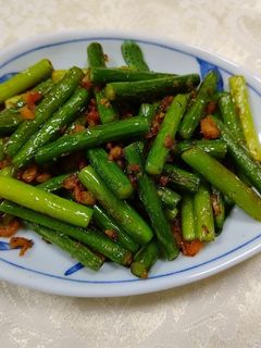 シンプルなにんにくの芽の炒めもの-レシピのメイン写真