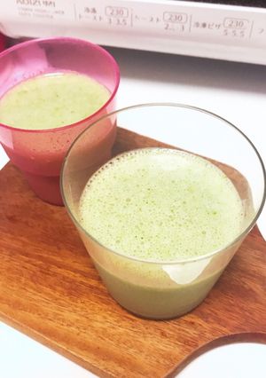 美肌☆子供でも飲めるグリーンスムージー-レシピのメイン写真