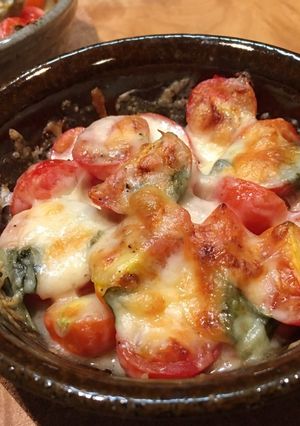 ミニトマト大量消費！簡単チーズ焼き✨-レシピのメイン写真
