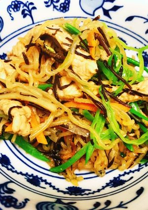 ひじきとゴボウ、糸こんにゃくの炒め煮-レシピのメイン写真