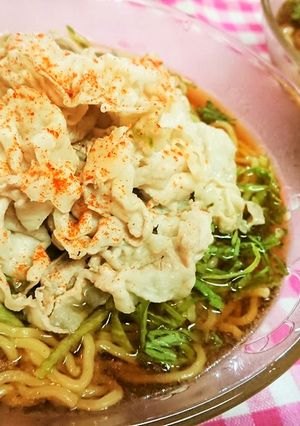 夏にオススメ！超簡単【豚しゃぶラーメン】-レシピのメイン写真