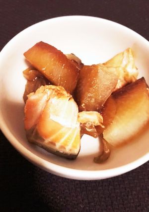 【炊飯器】鮭と大根、玉ねぎの醤油煮-レシピのメイン写真