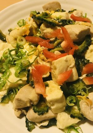 あっさりだし風味の鶏肉ゴーヤーチャンプル-レシピのメイン写真