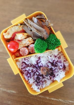 オムレツと牛肉ゴボウの甘辛煮弁当♪-レシピのメイン写真