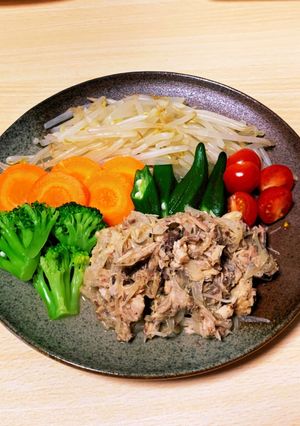 材料3つ☆鯖の水煮缶と玉ねぎのポン酢和え-レシピのメイン写真