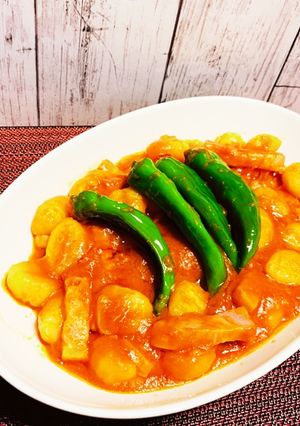 ピリ辛もちもち！にんにくトマトニョッキ！-レシピのメイン写真