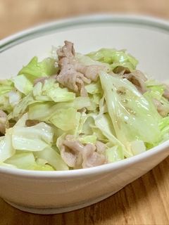 キャベツと豚肉の塩胡椒レモン炒め-レシピのメイン写真