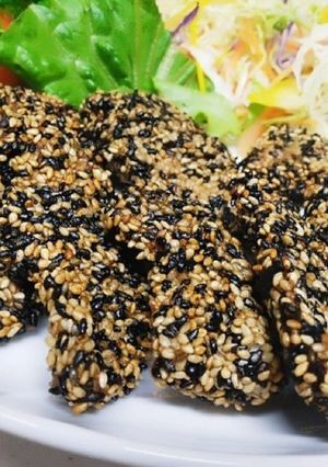 鶏胸肉とごまの揚げ焼き-レシピのメイン写真