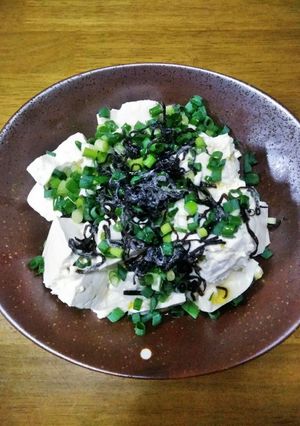 梨湖の超簡単!塩昆布やっこ！-レシピのメイン写真