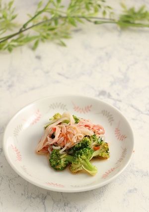 レンジで簡単！お弁当カニカマエビチリ-レシピのメイン写真