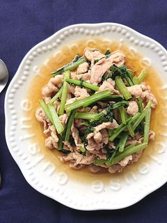 豚こま肉と小松菜のごま油香るめんつゆ炒め-レシピのメイン写真