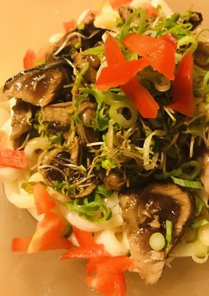 プチッとうどん●漬け鰹のたたき冷製うどん-レシピのメイン写真